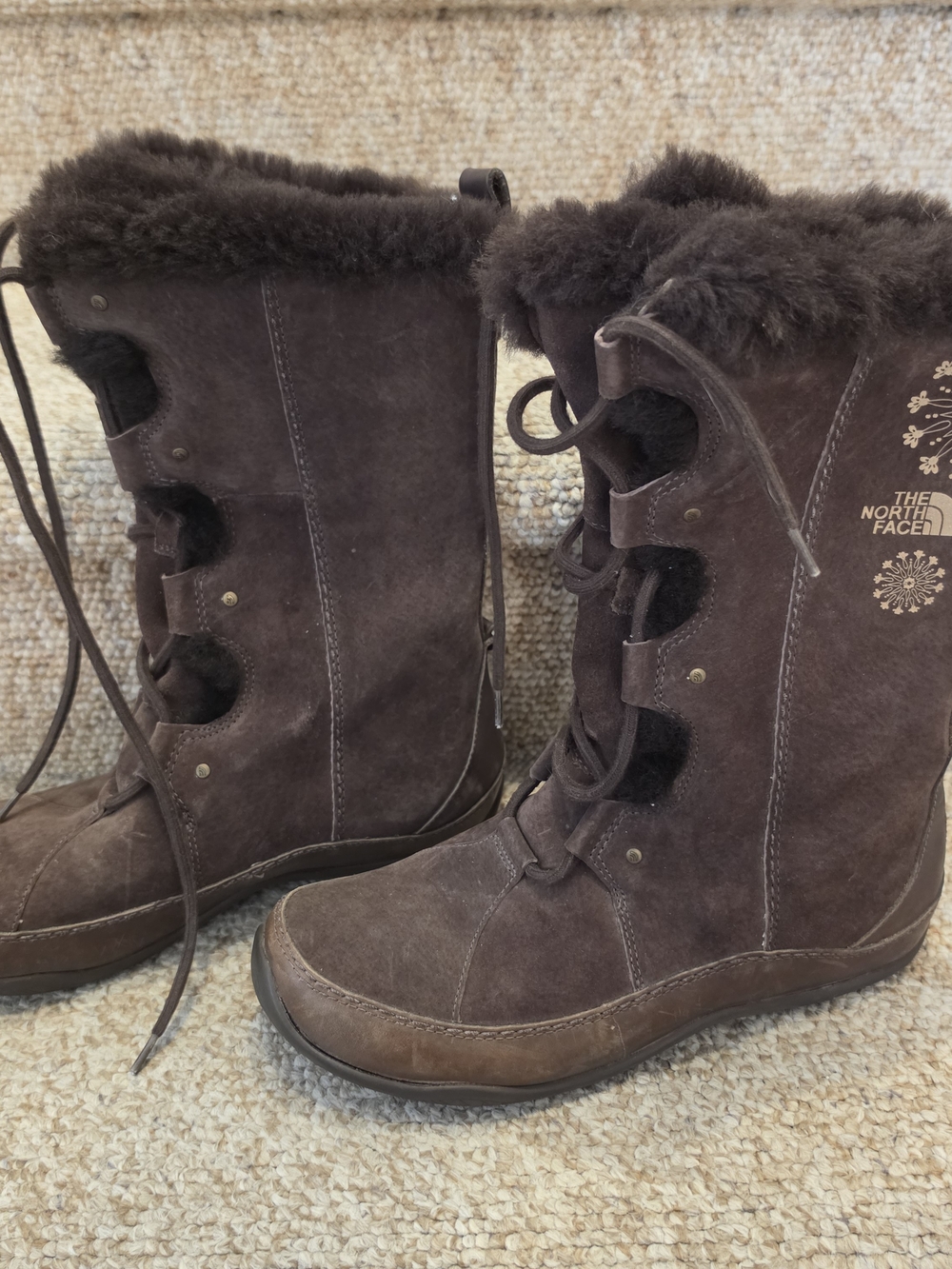 The North Face Womens Sz 9.5 Primaloft 200 Gram Insulation Boots Brown Suede Fur - Picture 2 of 6